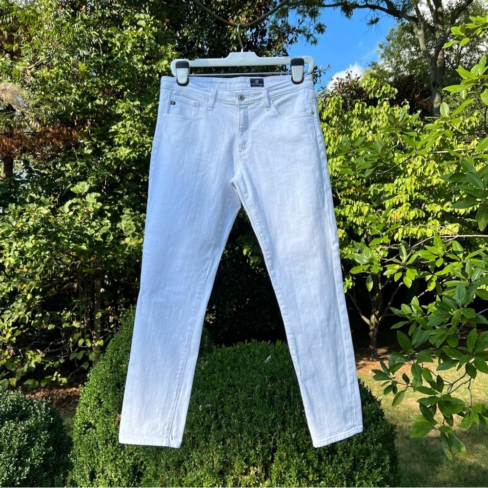 AG White Prima Ankle Cigarette Jeans, size 29R